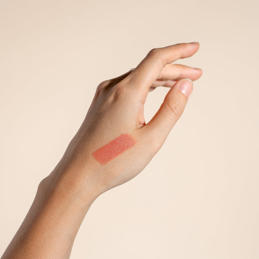 Cream Glow Lipstick - mypure.co.uk