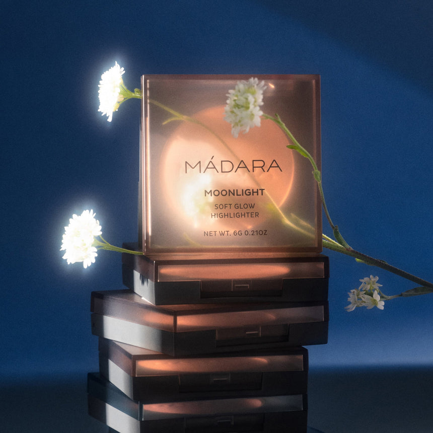 Moonlight Soft Glow Mineral Highlighter - mypure.co.uk