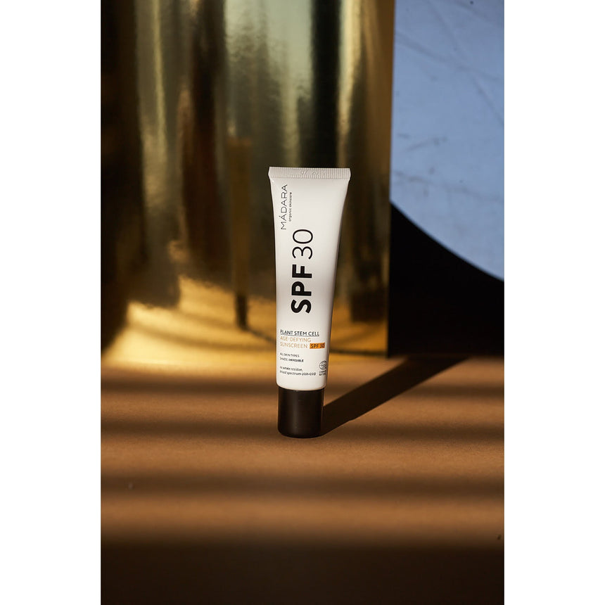 MADARA Plant Stem Cell Age-Defying Face Sunscreen SPF 30 - Travel Size - Free with £60 Spend - mypure.co.uk