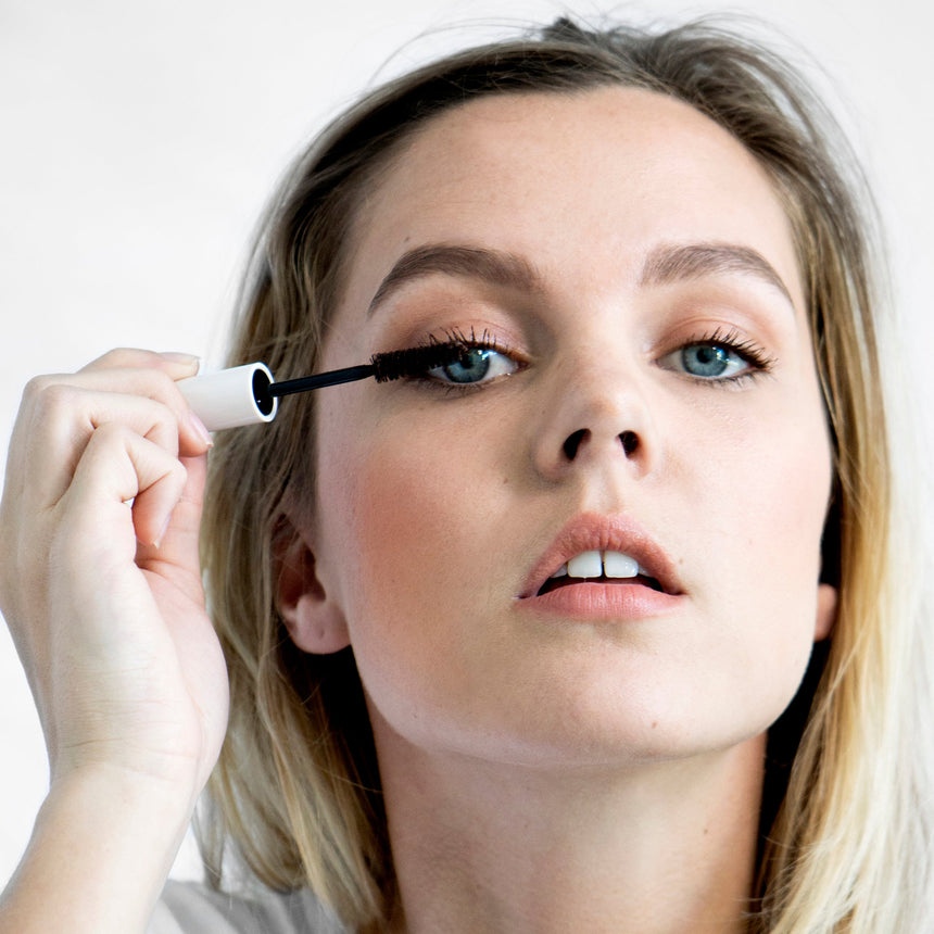 Natural Almond Mascara - mypure.co.uk
