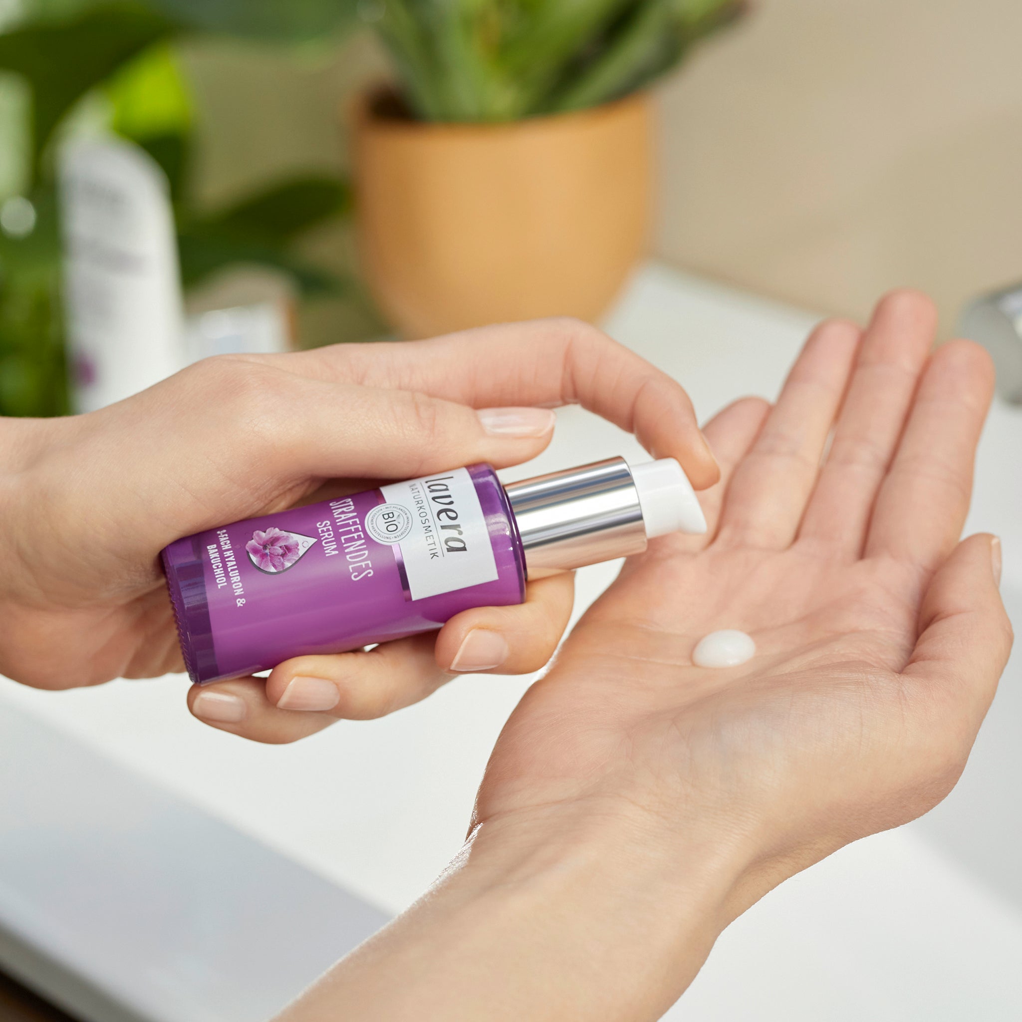 Lavera Straffendes Serum Mit Bakuchiol & 3-fach Hyaluron – 30 Ml Bio Naturkosmetik