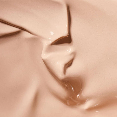 MADARA CITY CC Hyaluronic Anti - pollution CC Cream SPF 15 - Free with £60 Spend - mypure.co.uk