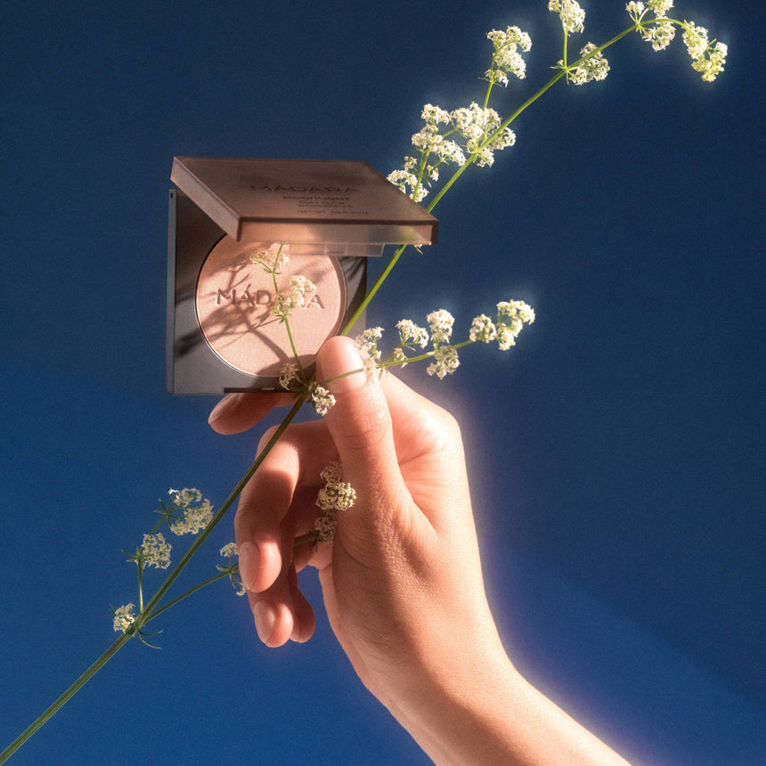 Moonlight Soft Glow Mineral Highlighter - mypure.co.uk