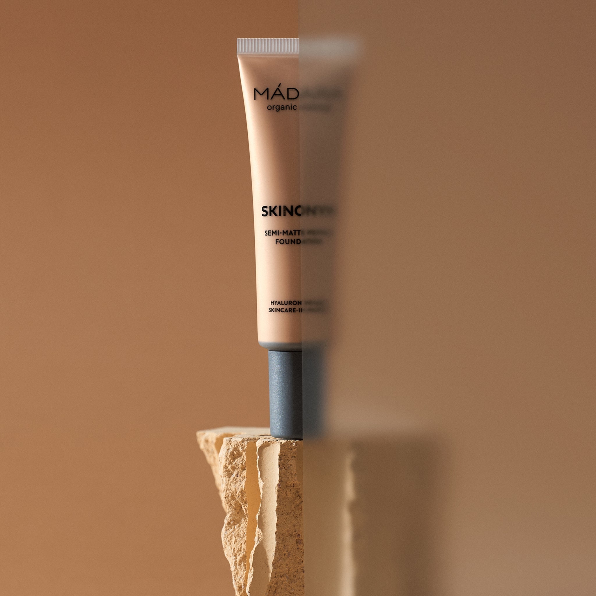 SKINONYM SEMI-MATTE PEPTIDE Foundation - mypure.co.uk